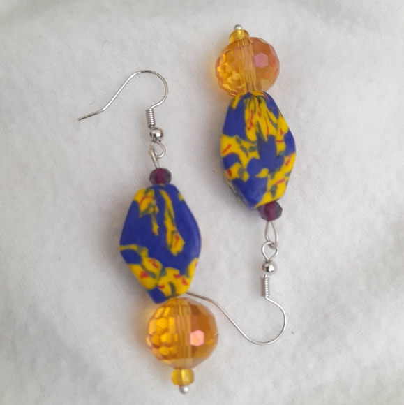 SALE!New handmade beaded drop earrings - Picture 2 of 6